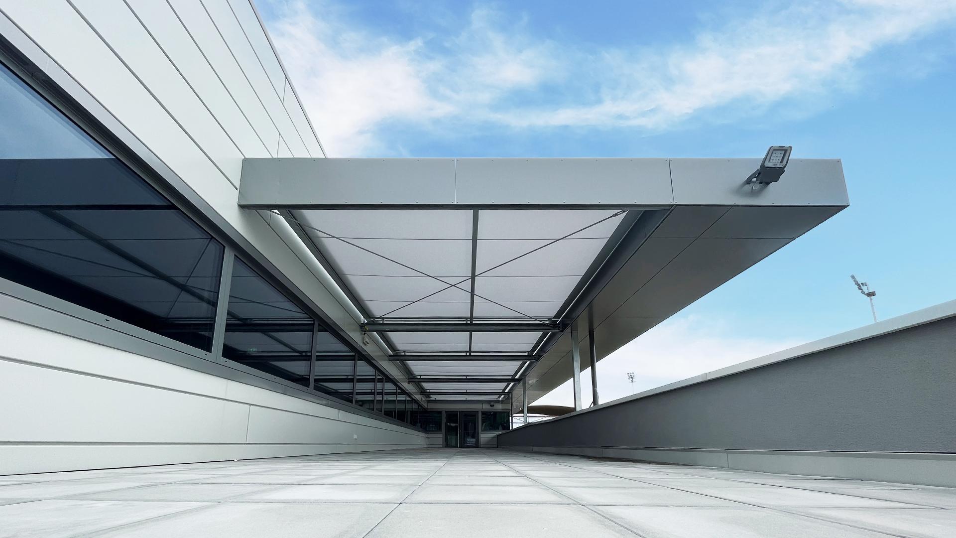 Slider Sportzentrum Traun 1